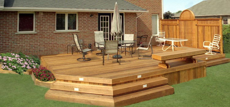 Cedar Composite Decking in Calabasas, CA